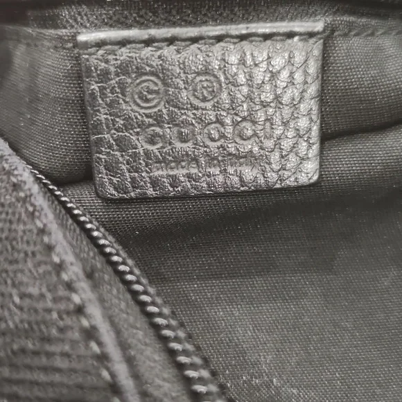 Gucci Black Messagner Crossbody Bag - Picture 7 of 10